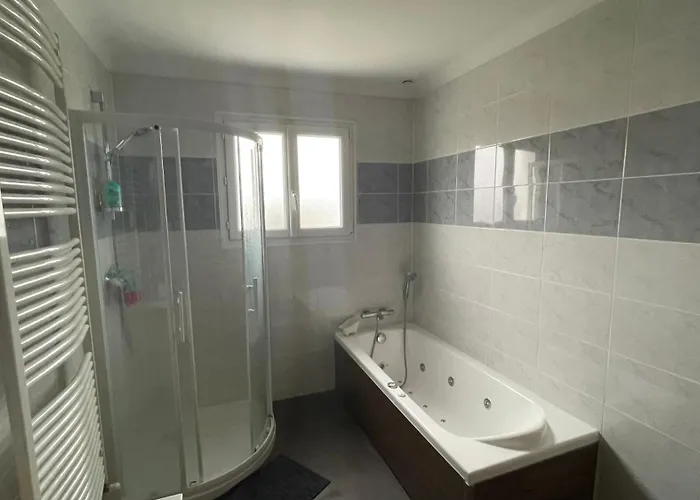 Maison Proche De La Et Du Port ! * ル・クロワジック