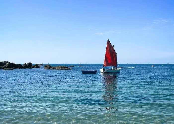 Дом отдыха Maison Proche De La Et Du Port ! Ле Круазик